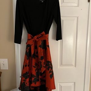Women’s dress. Never worn.